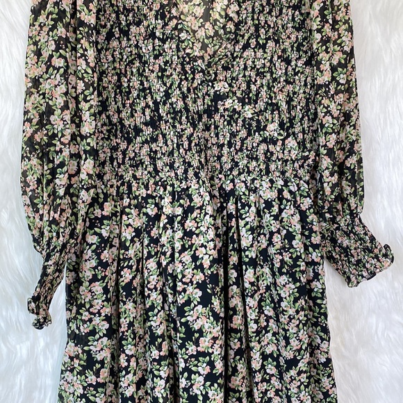 ASOS DESIGN shirred midi dress in ditsy floral print - Picture 10 of 16